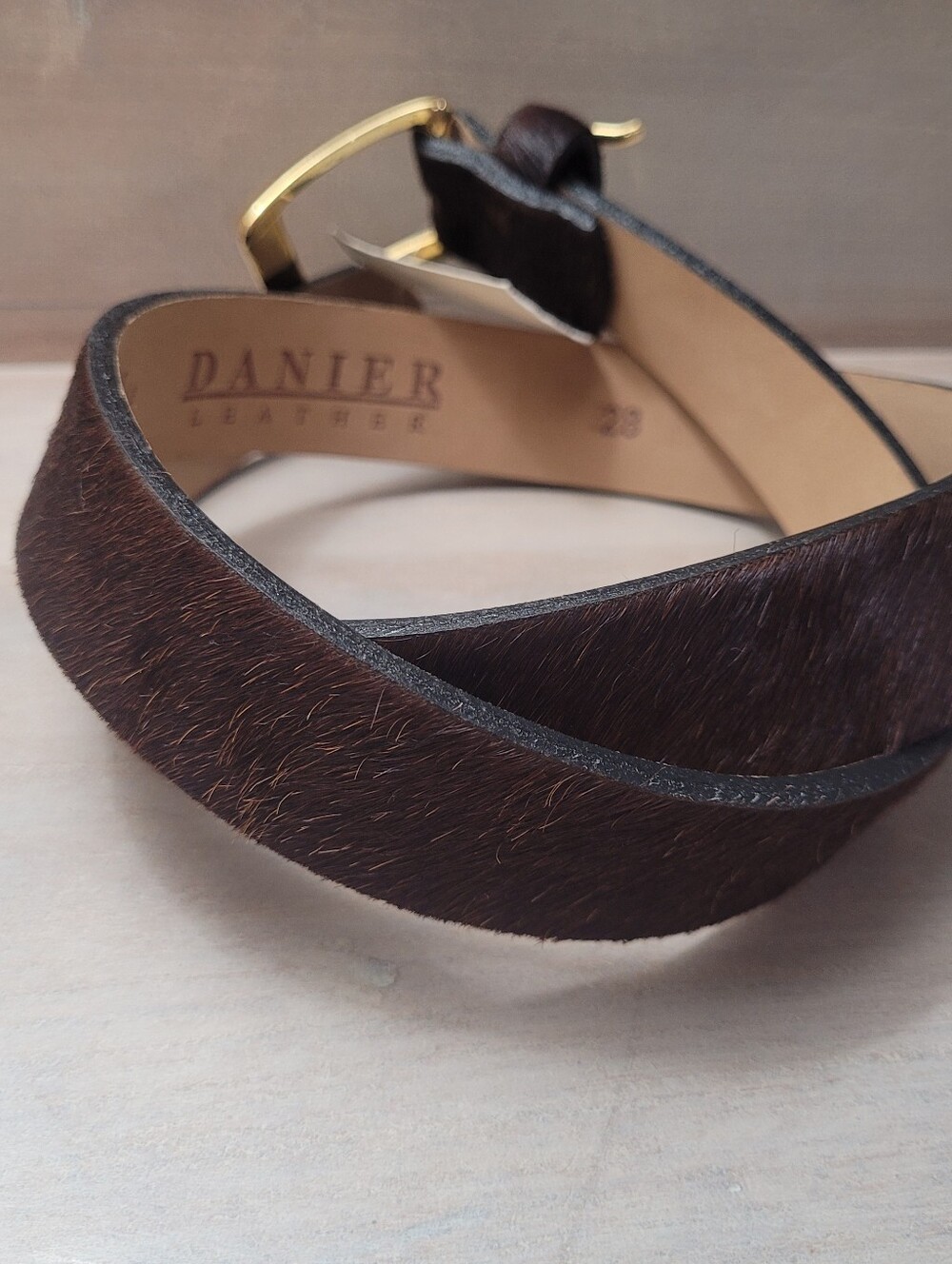 Danier Women's Calf Hair Genuine Leather Belt 28 Brown with Gold Buckle NEW - Picture 5 of 5